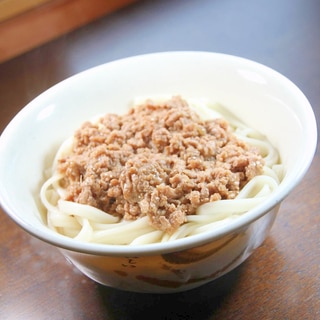 台湾ローカル飯『炸醤麺（ジャージャンミェン）』